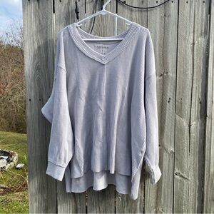 Lincoln L Ribbed‎ Knit Sweater Gray V-Neck Oversized Cozy Minimalist Classic